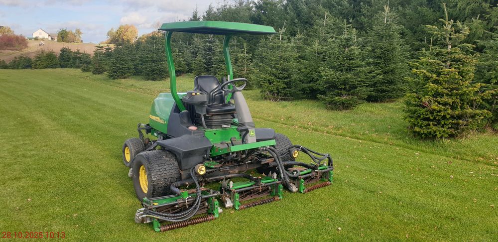 Kosiarka wrzecionowa John Deere 8700, Jacobsen, Toro