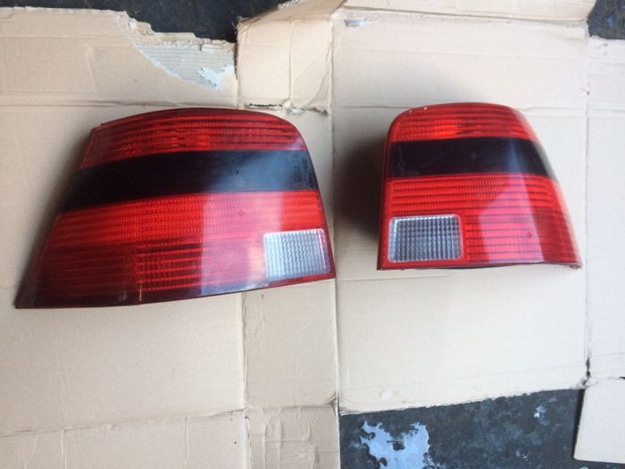 Lampa tyl vw golf IV przyciemniana