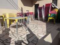 Mesas e cadeiras para cafe/restaurante
