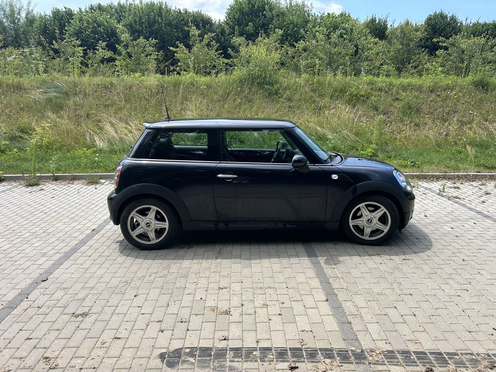 Mini Cooper R56 2008 r.