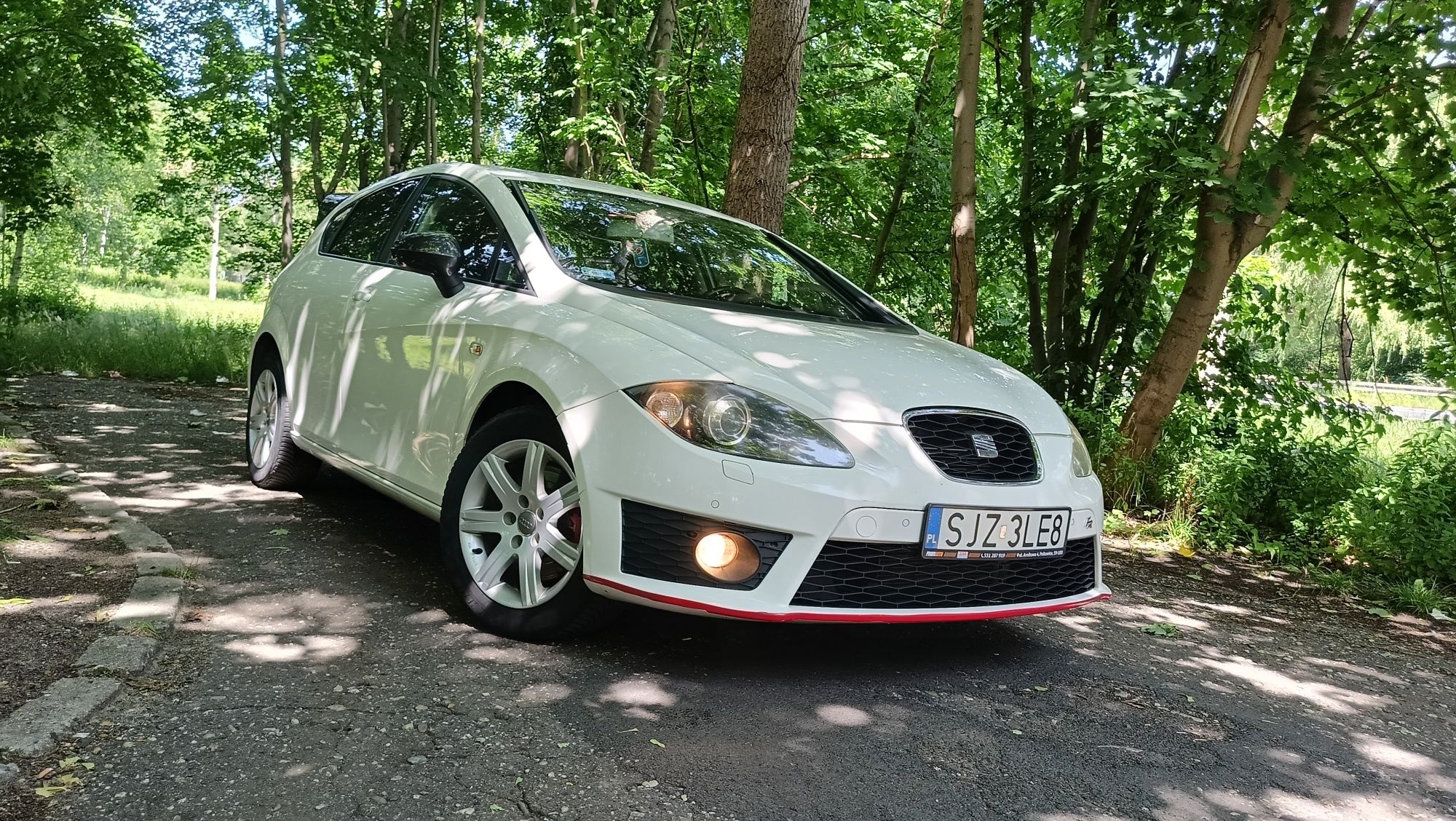 Seat Leon FR 2.0 TDI CR, skóry,navi 170km