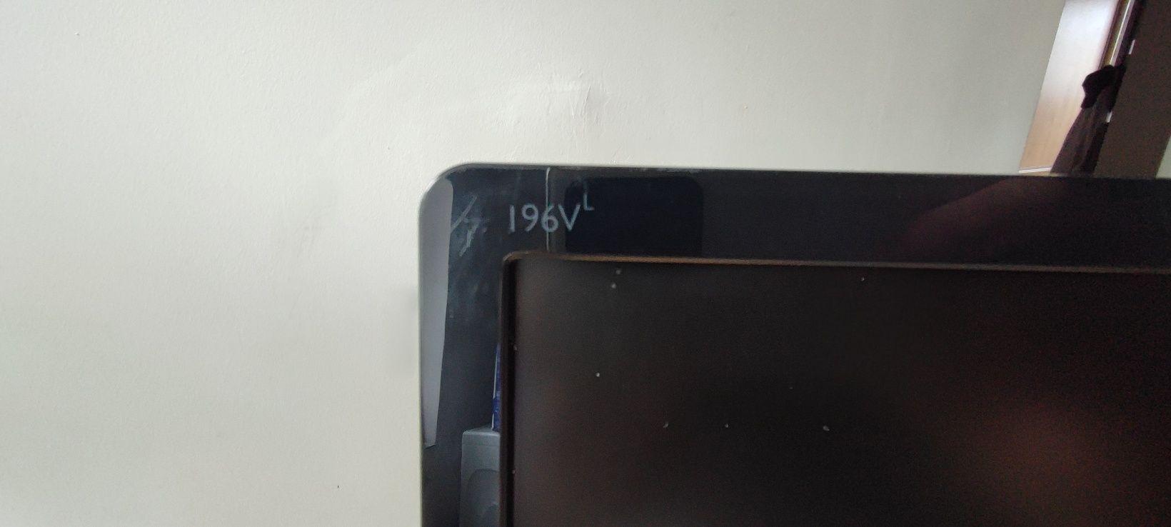 Monitor Philips 196v LED 18,5 1366x768 px