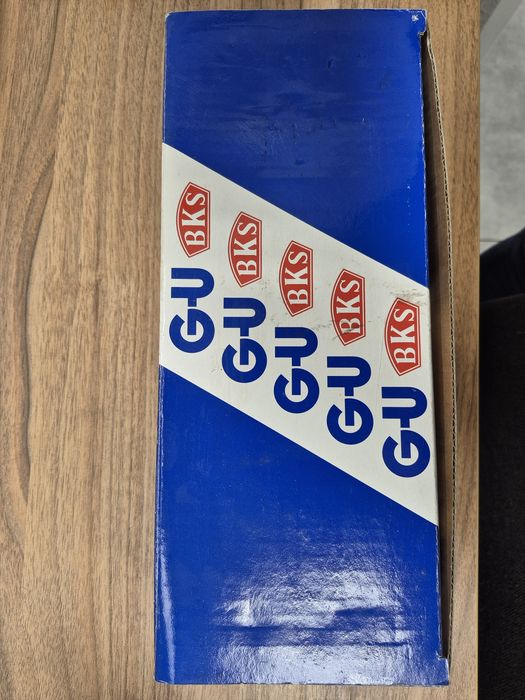 Доводчик дверей підлоговий G-u UTS 840