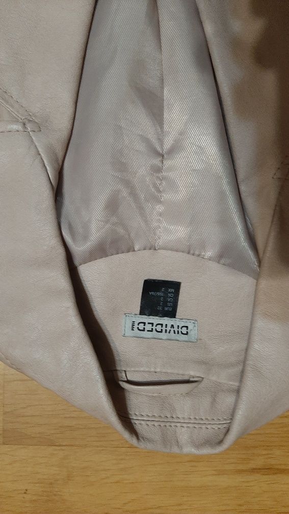 Продам ветровку, пиджак, кожзам, 146