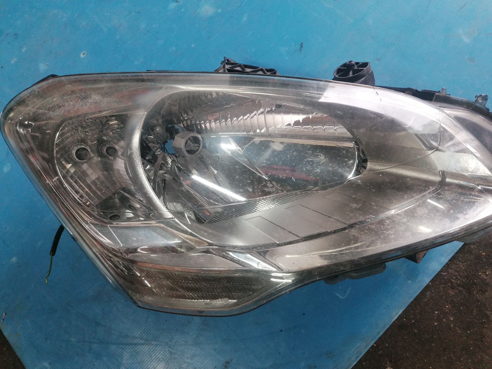 Farol ou óptica Citroën berlingo