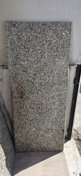 Vendo tampo granito de cozinha usado
