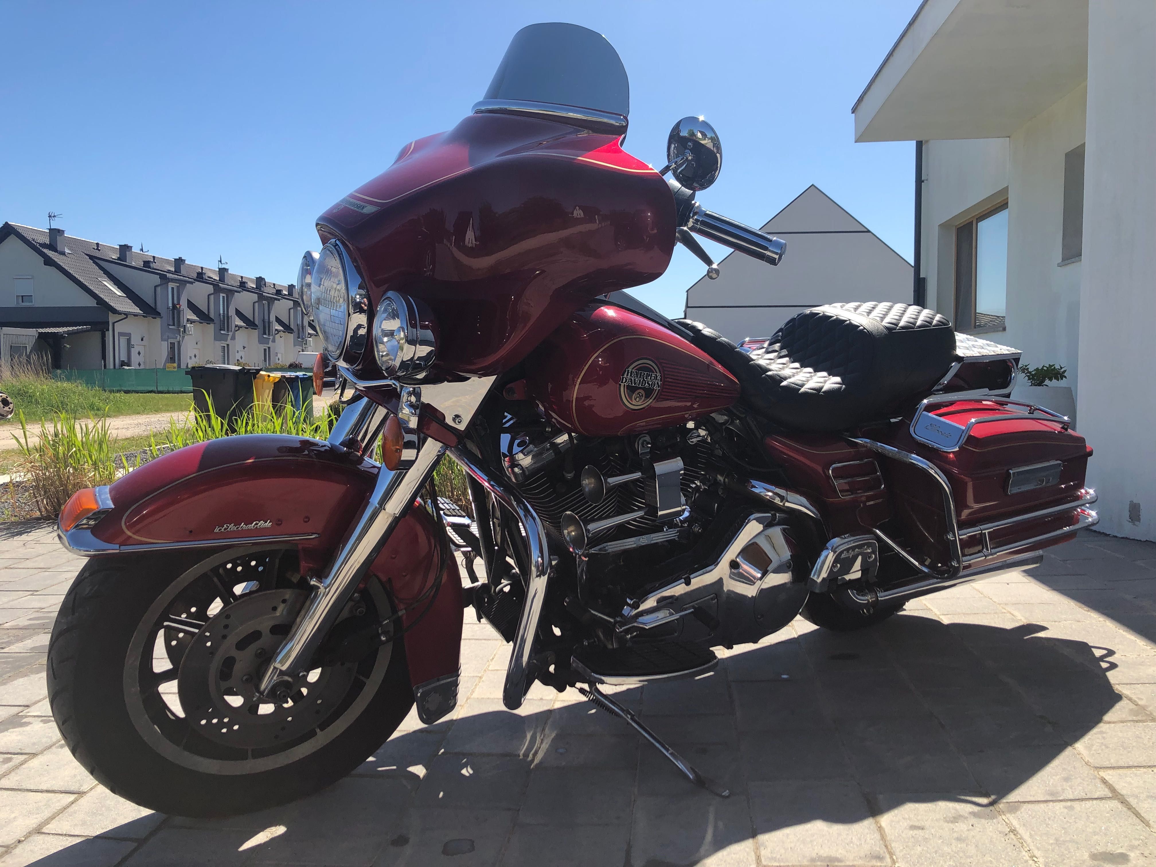 Harley Davidson Electra Glide FLHTCU evo