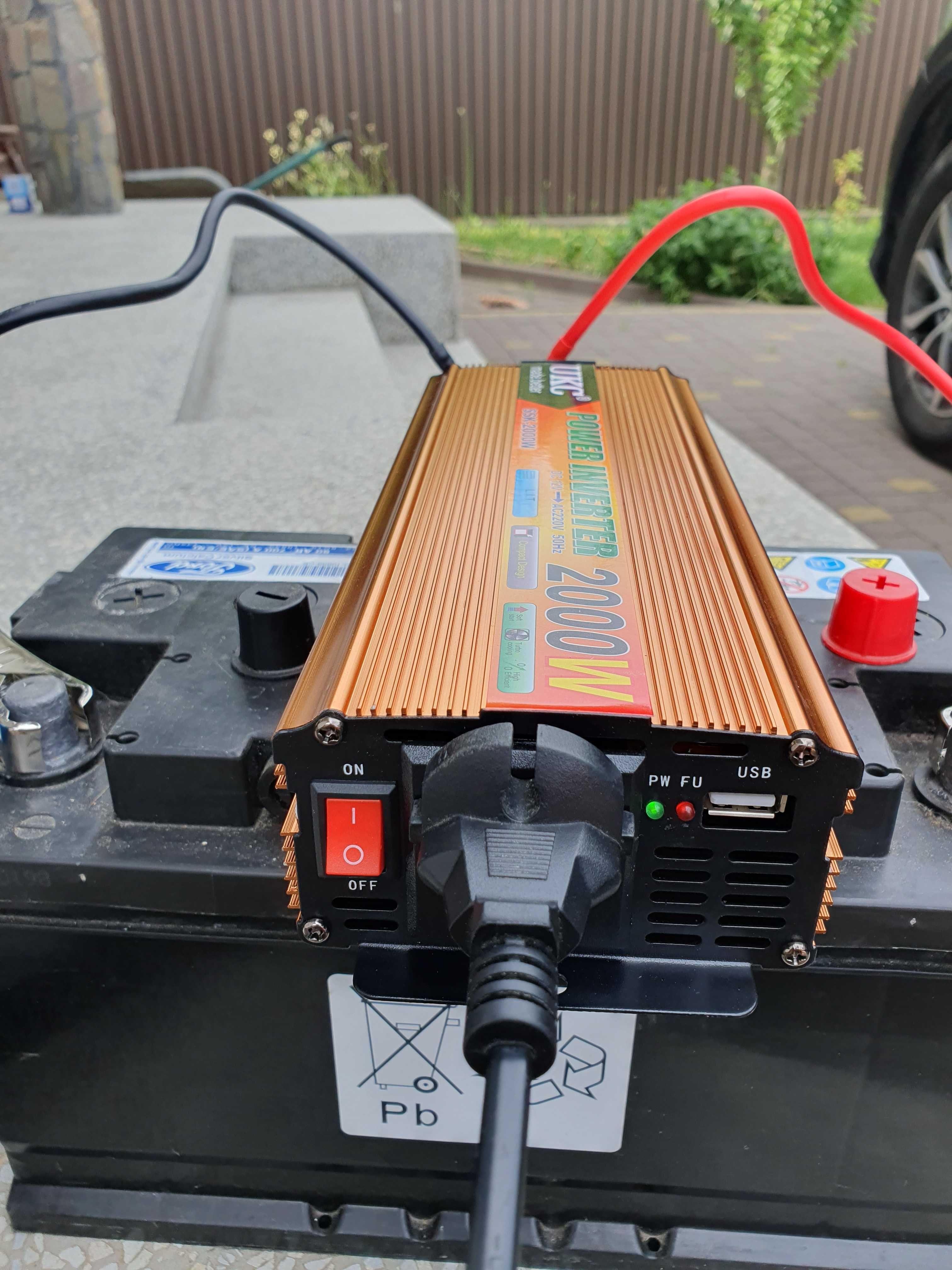 Перетворювач напруги інвертор струму UKC з 12V на 220V  2000W