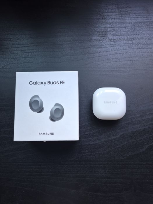 Samsung Galaxy Watch 4 / Buds FE