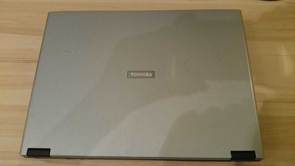 laptop toshiba satellite 130-10x