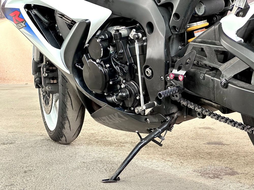 Suzuki Gsxr 600 K9 r
