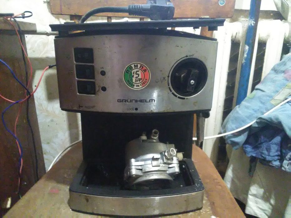 Кофеварка Grunhelm Gec15 по запчастям