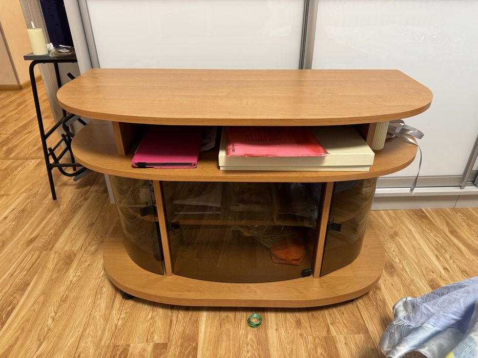 Продаю тумбочку в ідеальному стані