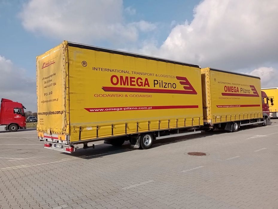 Gniotpol G4080  Długość 7.7 metra