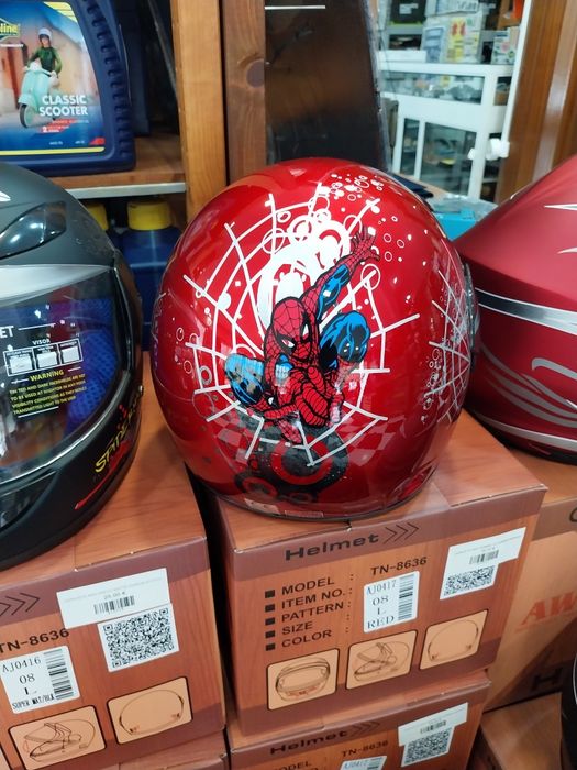 Capacete spiderman criança