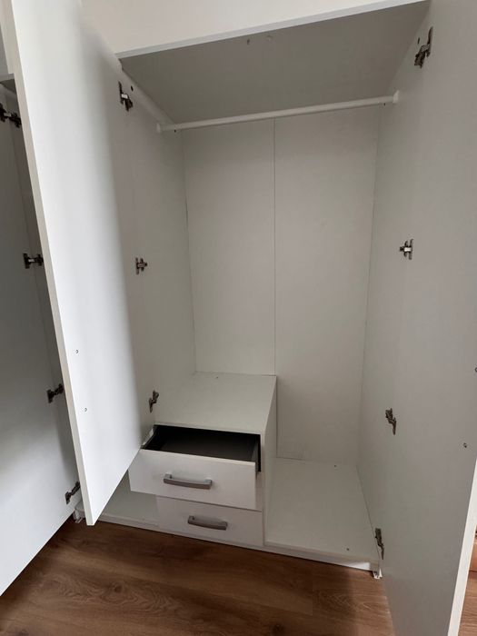 Szafa VELLERUP 151x200 biały JYSK