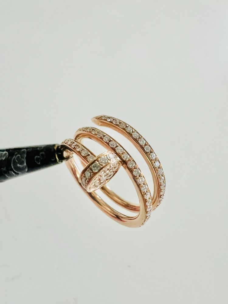 Золотое кольцо Cartier Juste un Clou. С Бриллиантами 0.59 карат.Гвоздь