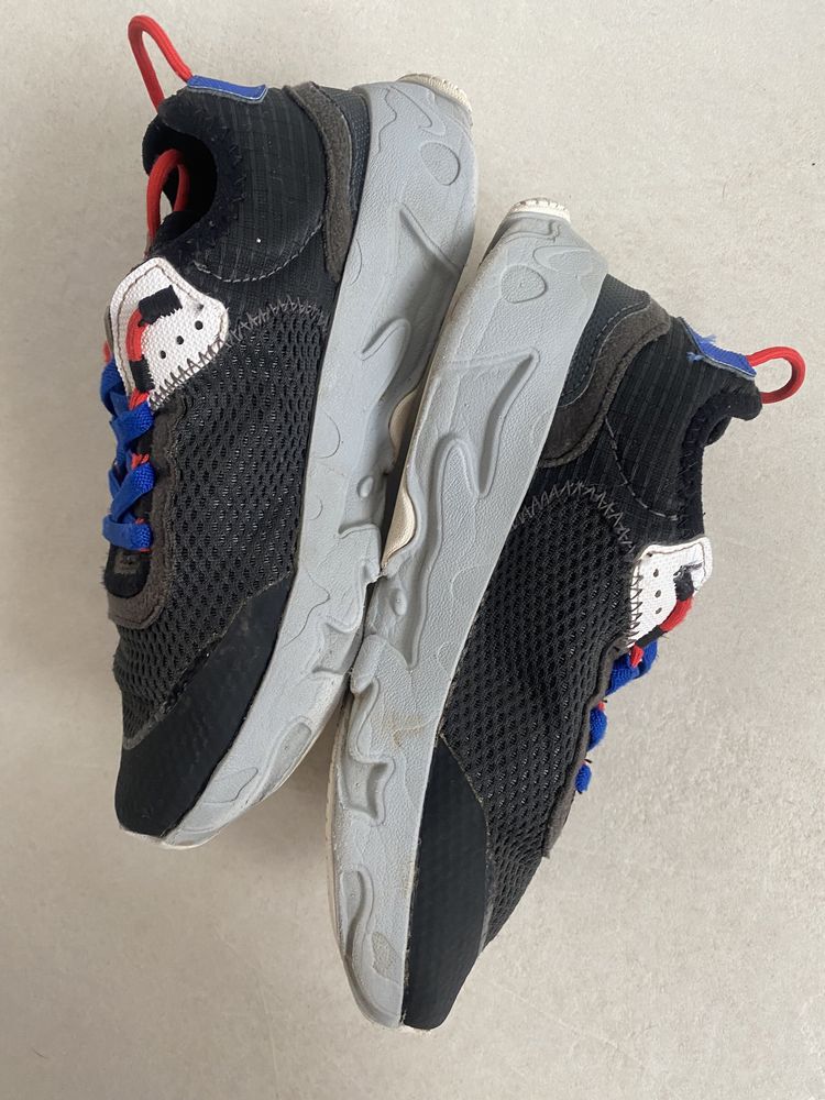 Nike React Live 33 buty sportowe wkładka 20 cm sneakers RT Live