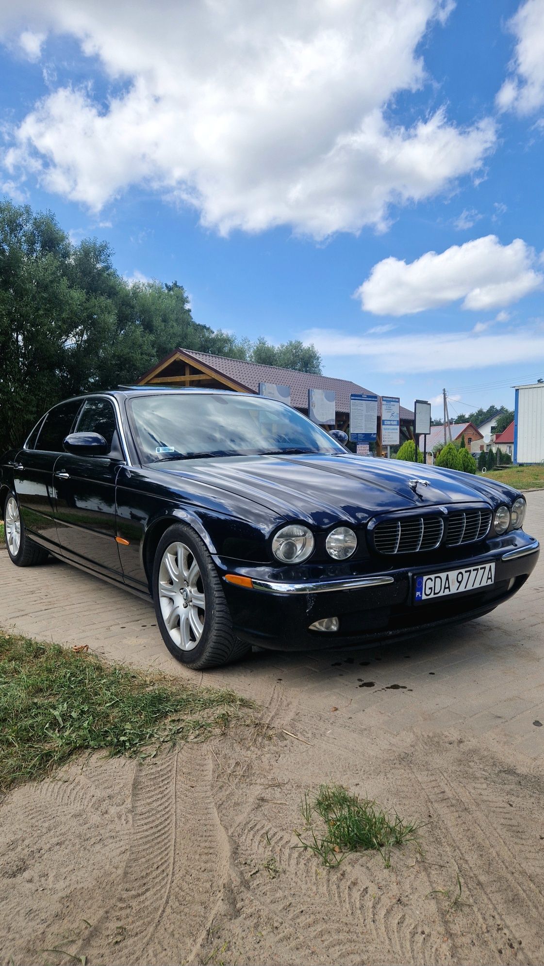 Jaguar XJ 8L 4.2 v8