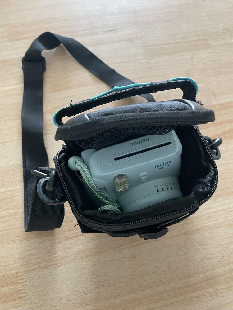 Instax Mini 8 azul bebé + bolsa