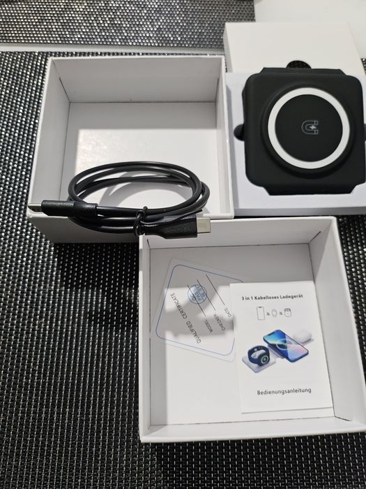 Indukcyjna Ładowarka Podróżna Składana 3w1