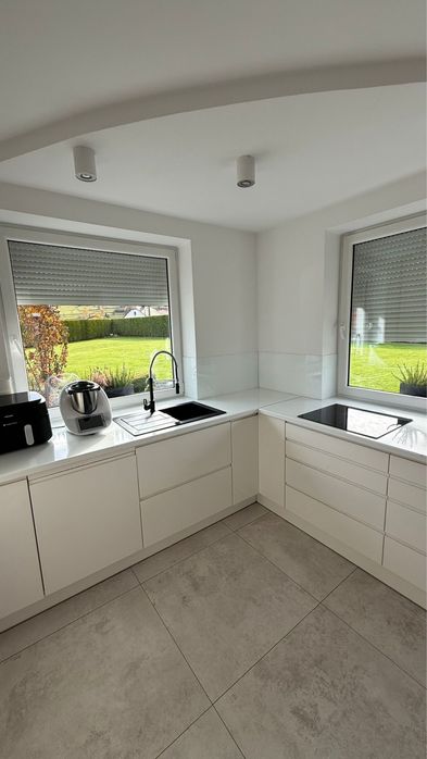 Okazja Sprzedam kuchnie bialy polysk z agd zmywarka piekarnik płyta in