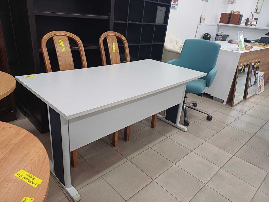 biurka-rózne rodzaje