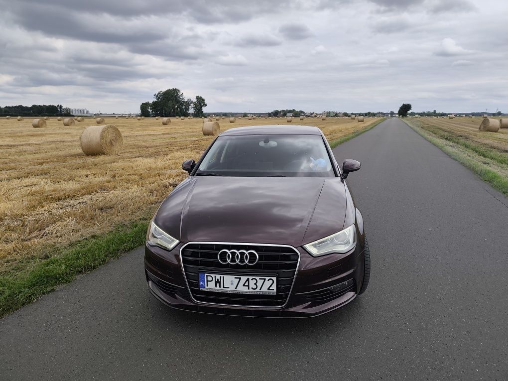 Audi A3 Limousine  2014R