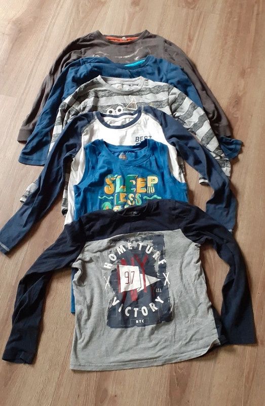 Zestaw ubrań dla chłopca 134 bluzki tshirt lato 134/140
