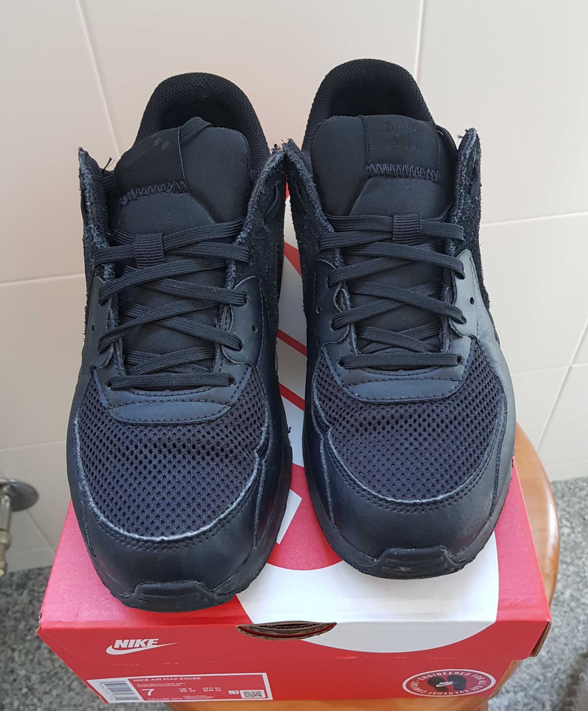 Sapatilhas Nike air max 40