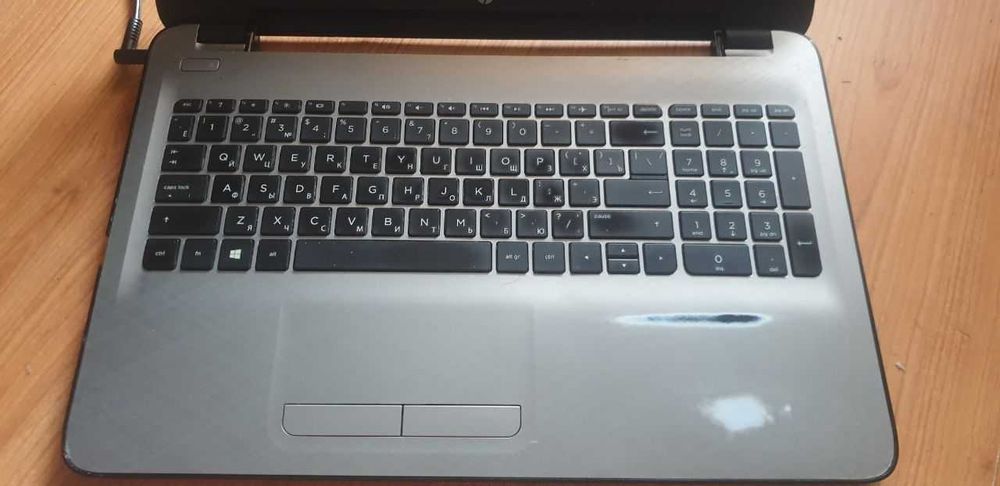 15.6 HP AMD Quad-Core A8-7410 / 6GB DDR3L / 1Tb / AMD Radeon™ R5 M430