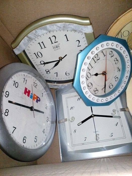 настенные часы 9 штук (не рабочие) одним лотом
