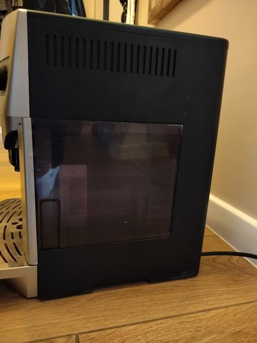 Ekspress DeLonghi magnifica esam3300