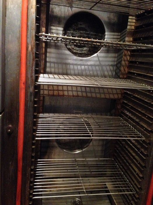 Піч конвекційна. Пароконвектомат, професійна техніка.