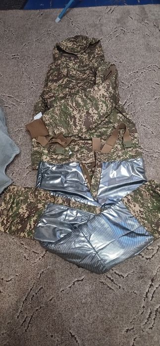 Куртка новая вітровологозахистна