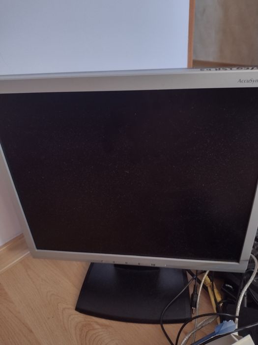 Monitor sprzedam