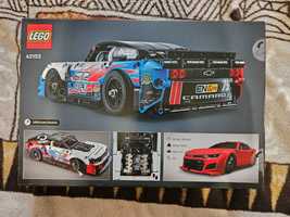 LEGO 42153 Technic - Nowy Chevrolet Camaro ZL1 z serii NASCAR