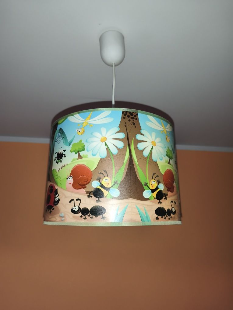Lampa do pokoju dziecięcego