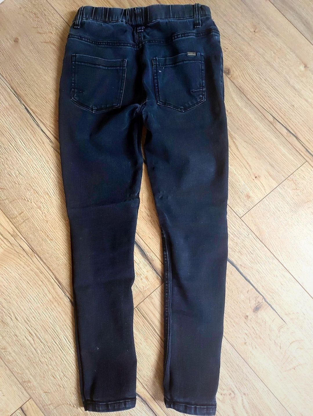 Cocodrillo świetne jeansy z cekinami- super jakość r.152