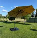 Parasol ogrodowy na wysięgniku bocznyn beżowy 300cm z podstawą