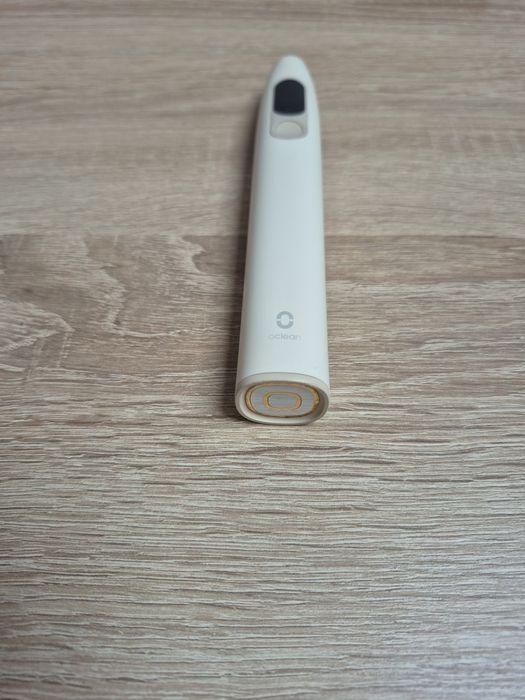 Oclean x szczoteczka do zębów działająca lekko niesprawna