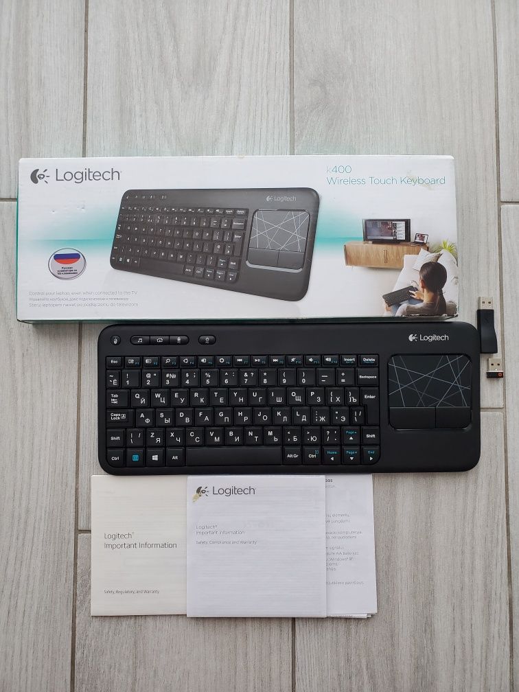 Клавіатура Logitech K400 Wireless Touch Keyboard
