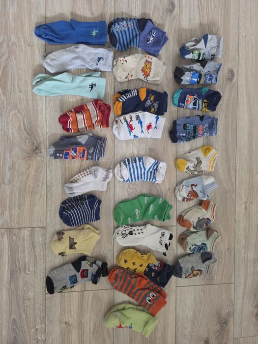 28 par skarpetek dla chlopca, rozmiar 25 - 27