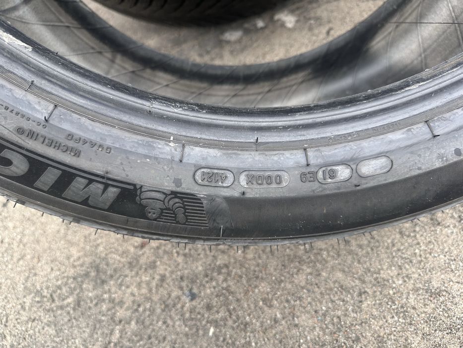 Різноширокі 275/45/R21+315/40/ R21 MICHELIN PILOT ALPIN 5