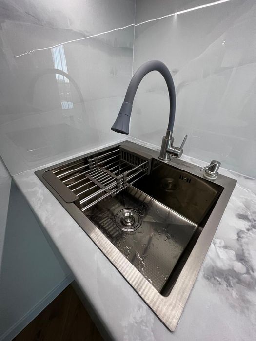 Хозяин продам ЖК 61 Жемчужина Краснова