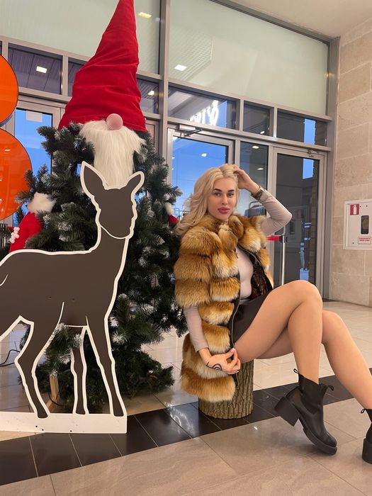 Шуба лиса в отличном состоянии