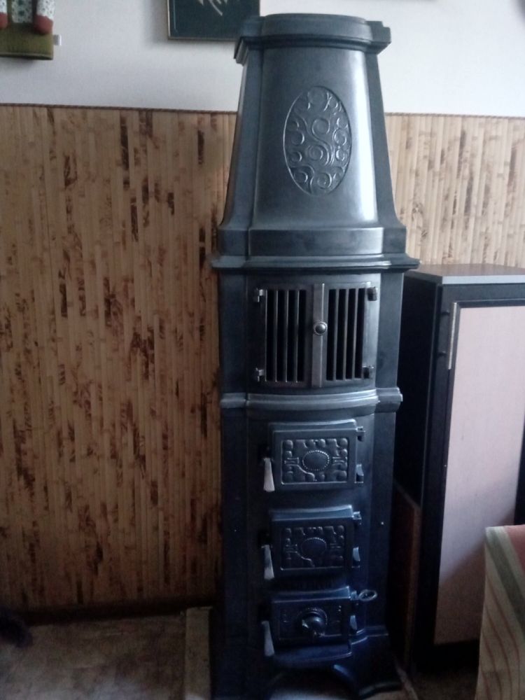 Камін, топка Jotul Dovre