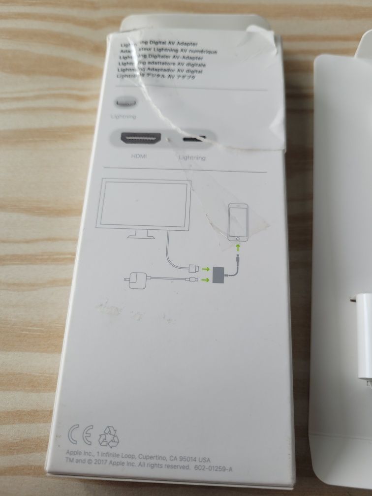 Lightning to HDMI original