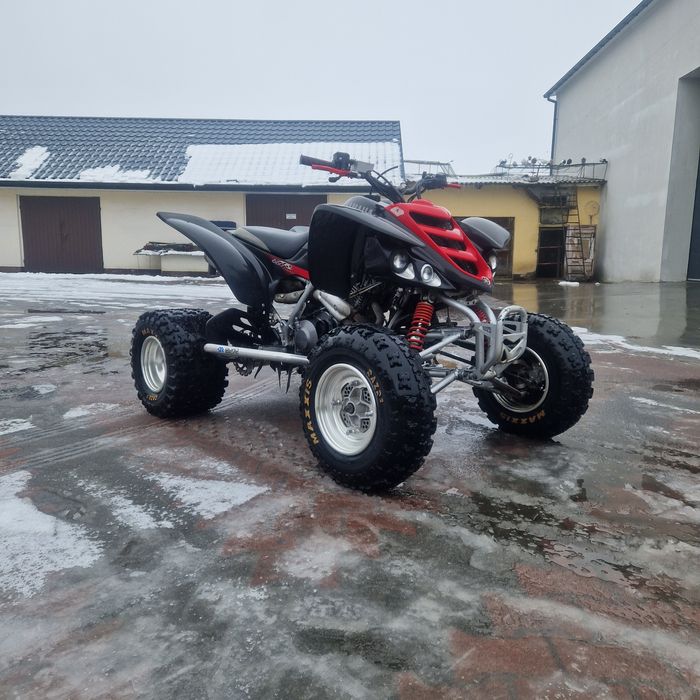 Yamaha Raptor 660