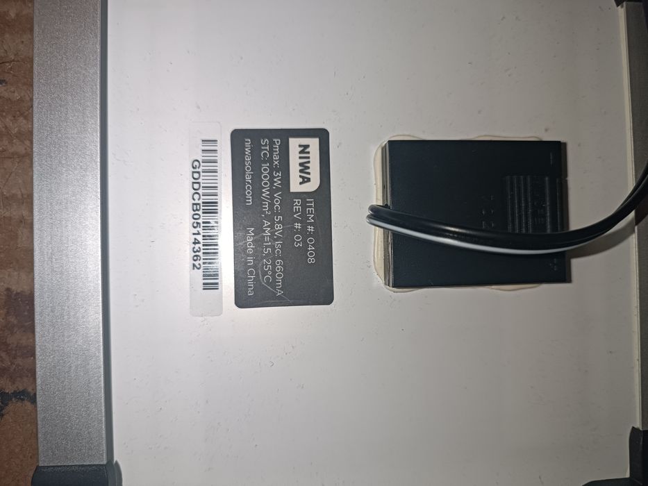 Светильник фонарь на солнечной батарее Niva 0408